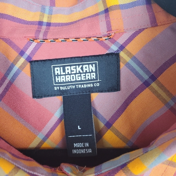 Alaskan Hardgear by Duluth Womens Large Orange/Pink Plaid Button Down Shirt - Picture 4 of 8